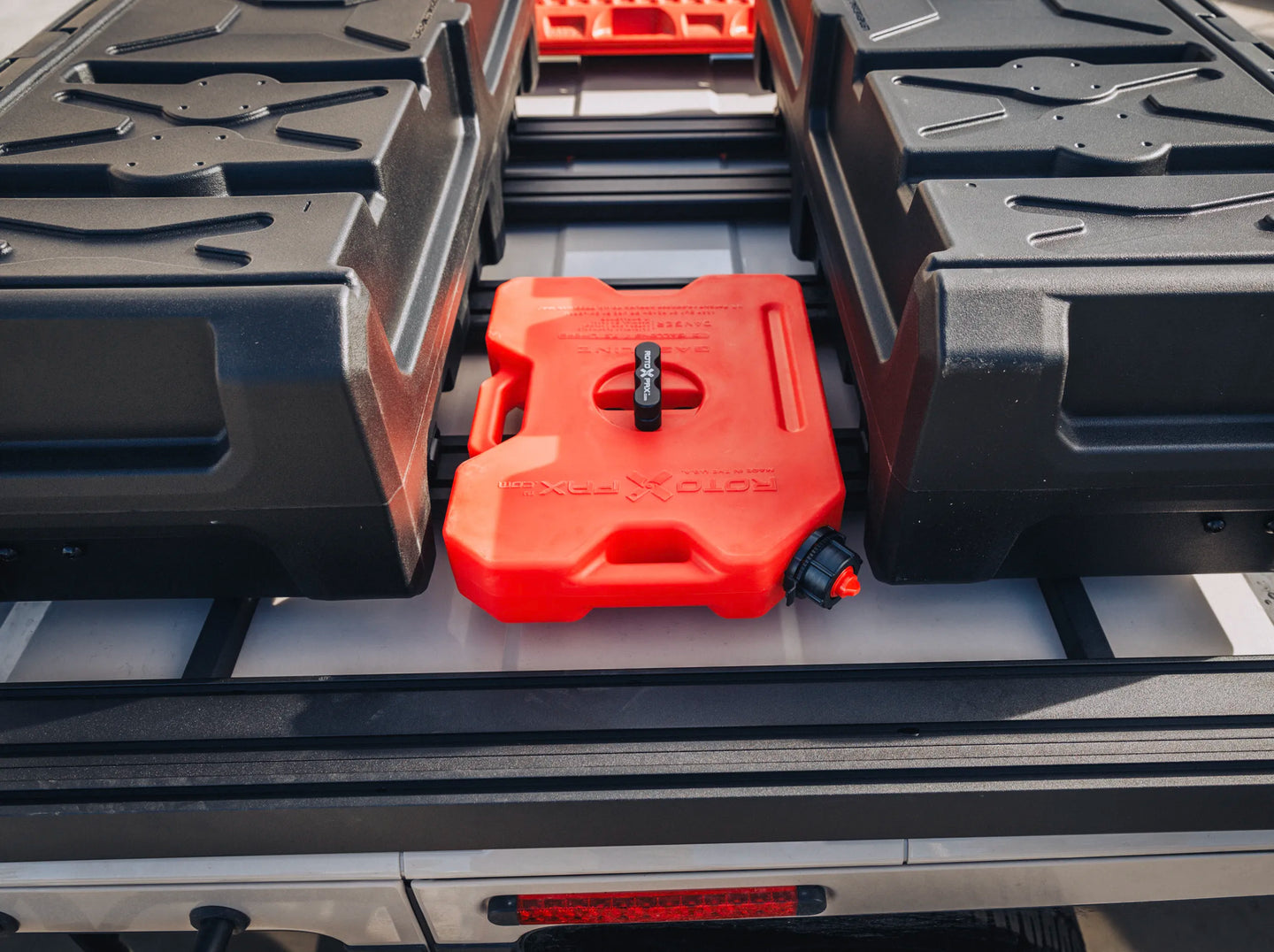 Leitner Designs INEOS GRENADIER ACS ROOF FULL LENGTH PLATFORM RACK | 2024+ - Image 13
