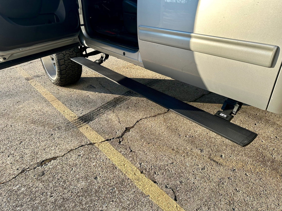 Body Armor 4x4 Chevy Silverado/GMC Sierra 1500/2500/3500 E-Power Board Steps (2007-2018) - Image 5